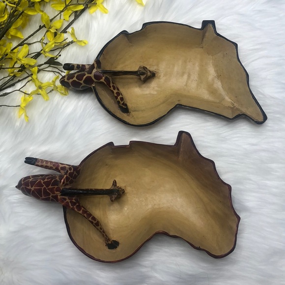 Wooden Handcrafted Giraffe Drinking Dish Set of 2 - Picture 5 of 11